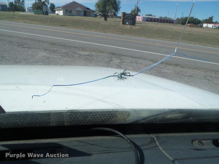 image for item DF2804 2005 Freightliner Columbia semi truck