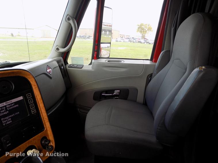 image for item DY9080 2009 International ProStar Premium semi truck