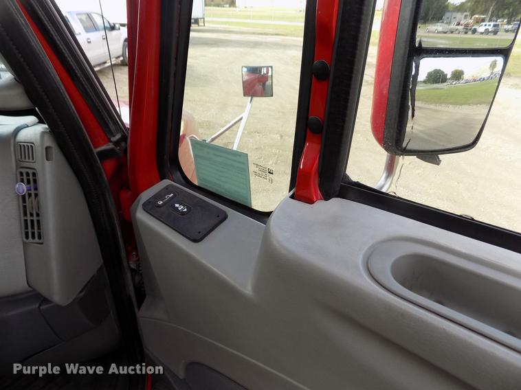 image for item DY9080 2009 International ProStar Premium semi truck