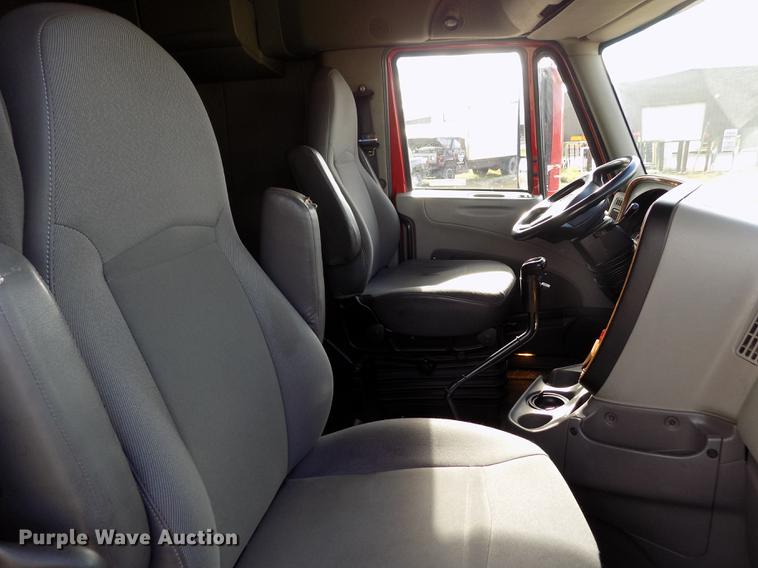 image for item DY9080 2009 International ProStar Premium semi truck