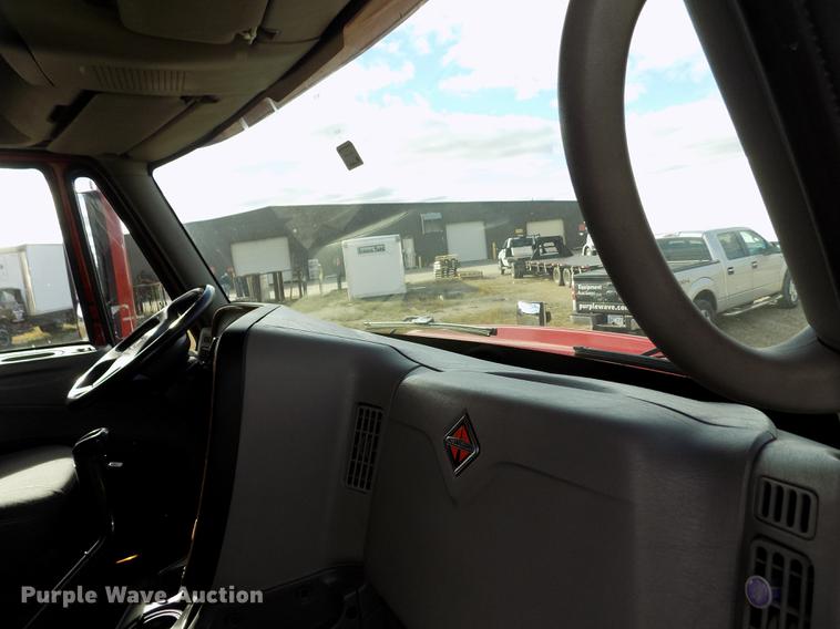 image for item DY9080 2009 International ProStar Premium semi truck