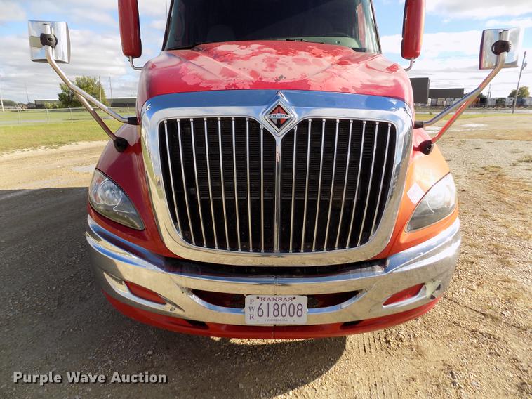 image for item DY9080 2009 International ProStar Premium semi truck