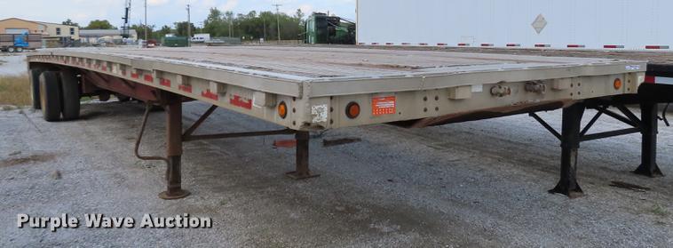 image for item EI9981 1996 Wilson CF-900 flatbed trailer