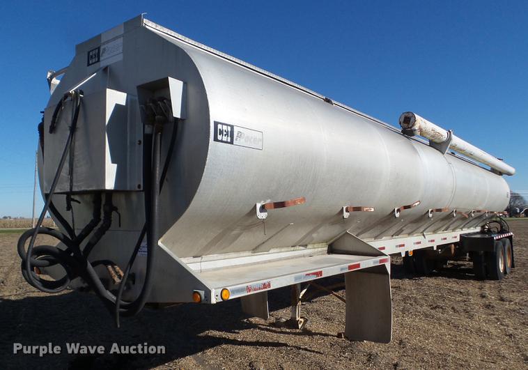 image for item L5711 1995 CEI Pacer AT35L-40-963 feed delivery trailer