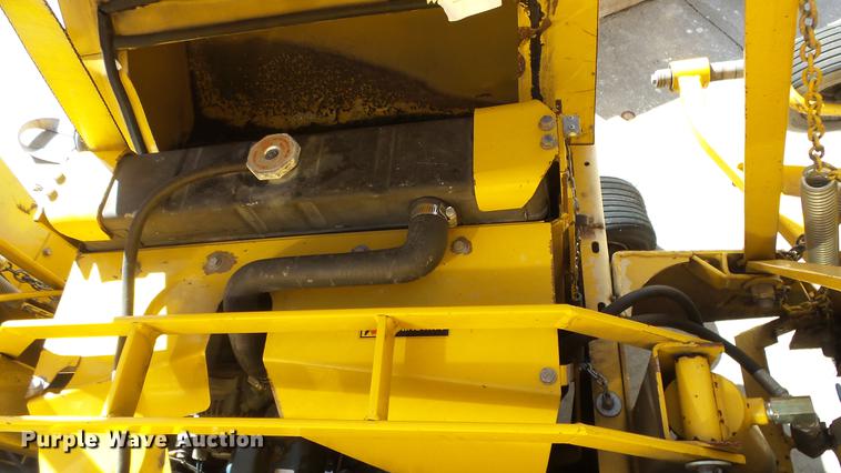 image for item AM9039 Hustler 4600 lawn mower