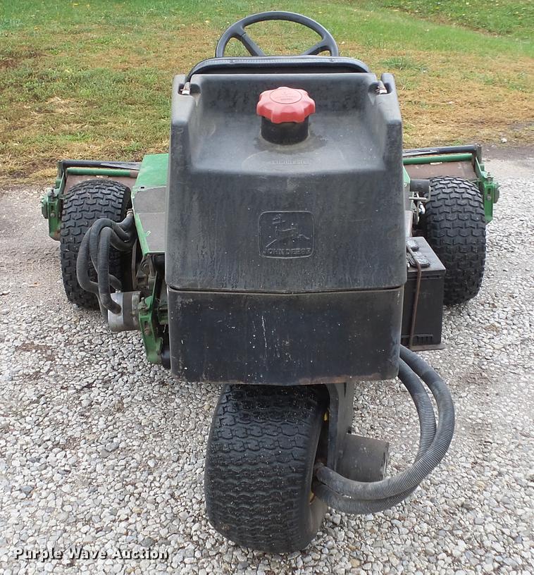 image for item AM9045 John Deere 2653A reel mower