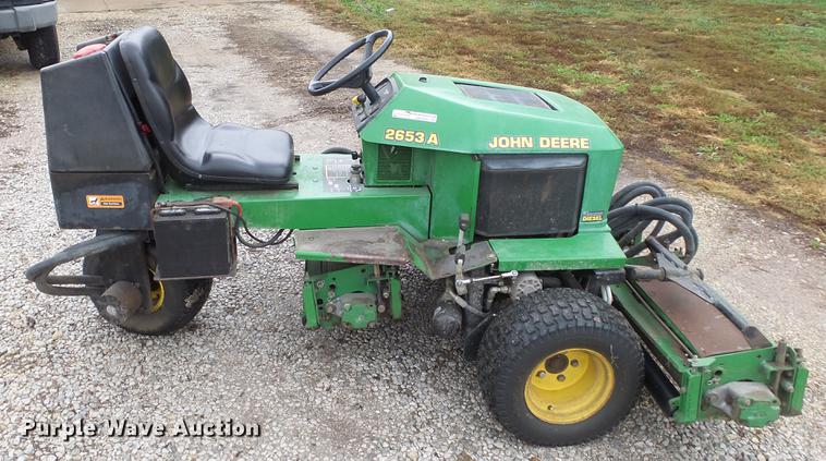 image for item AM9045 John Deere 2653A reel mower