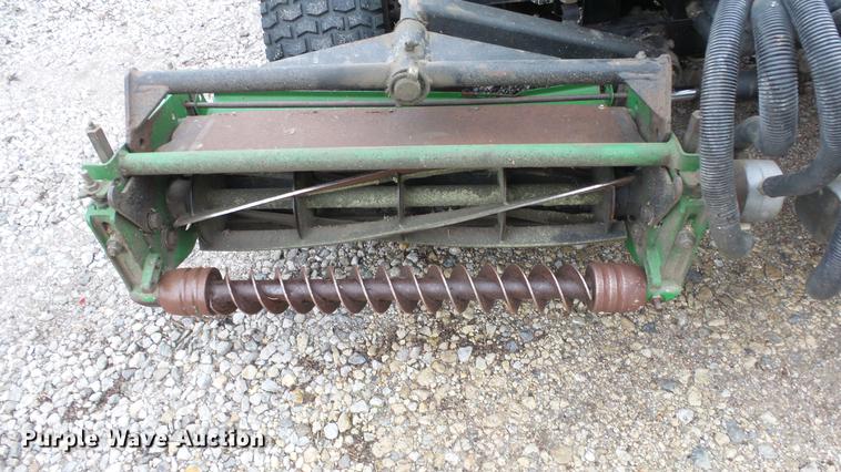 image for item AM9045 John Deere 2653A reel mower