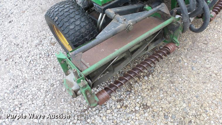 image for item AM9045 John Deere 2653A reel mower
