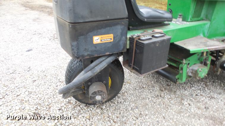 image for item AM9045 John Deere 2653A reel mower