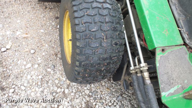 image for item AM9045 John Deere 2653A reel mower