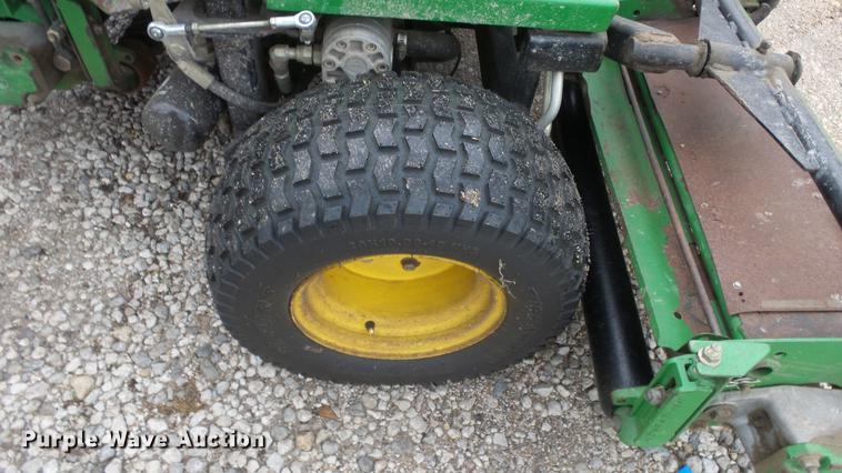 image for item AM9045 John Deere 2653A reel mower