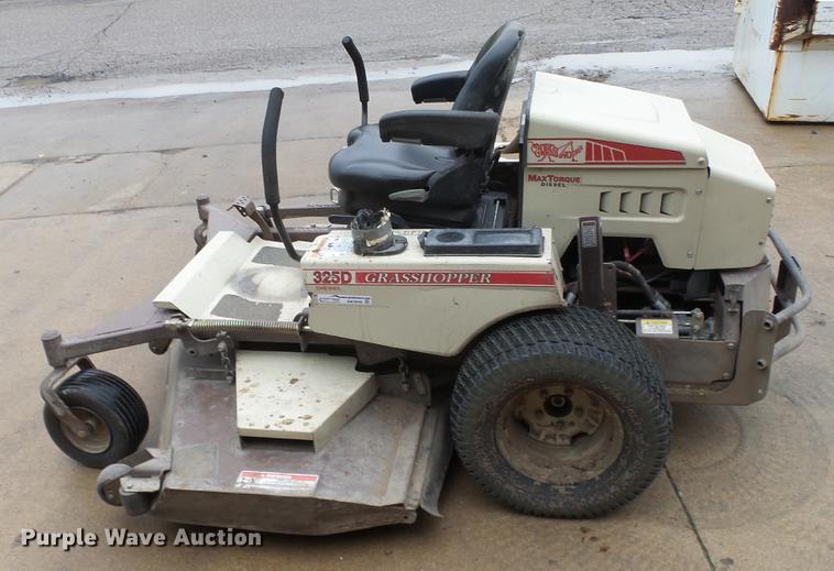 image for item AM9048 Grasshopper 325D ZTR lawn mower