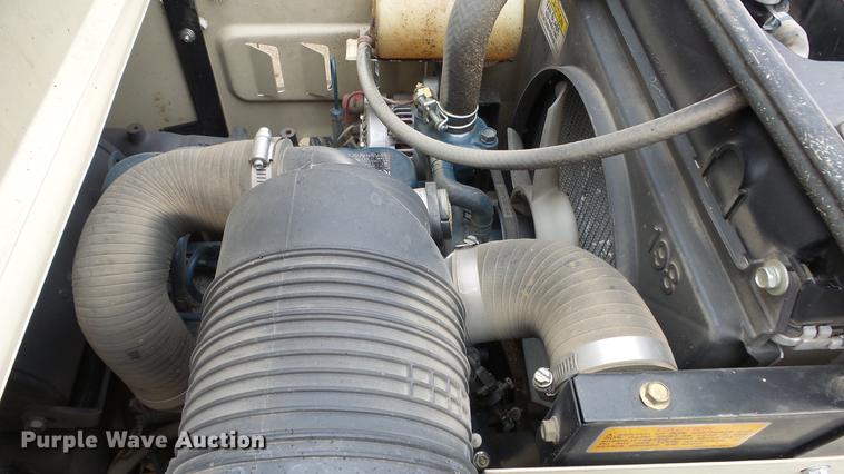 image for item AM9048 Grasshopper 325D ZTR lawn mower