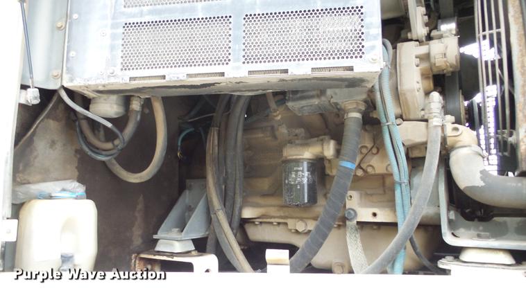 image for item AM9050 2001 Elgin Pelican P street sweeper