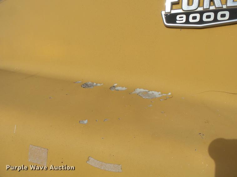 image for item DA2378 1985 Ford LT9000 dump truck