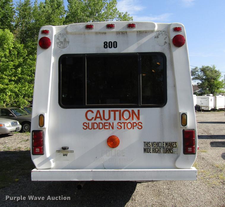 image for item DB6109 1998 Ford Econoline E450 Super Duty shuttle bus