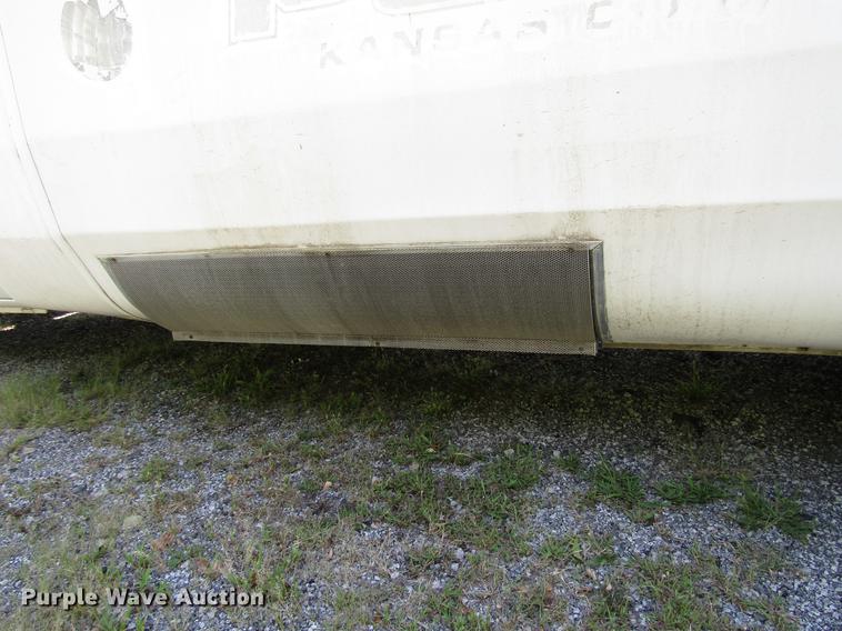 image for item DB6109 1998 Ford Econoline E450 Super Duty shuttle bus