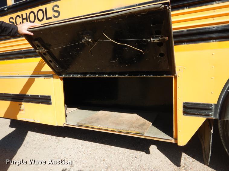 image for item DB8518 1996 Blue Bird TC2000 school bus