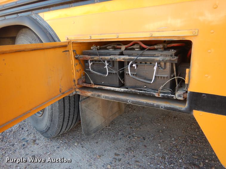 image for item DB8518 1996 Blue Bird TC2000 school bus