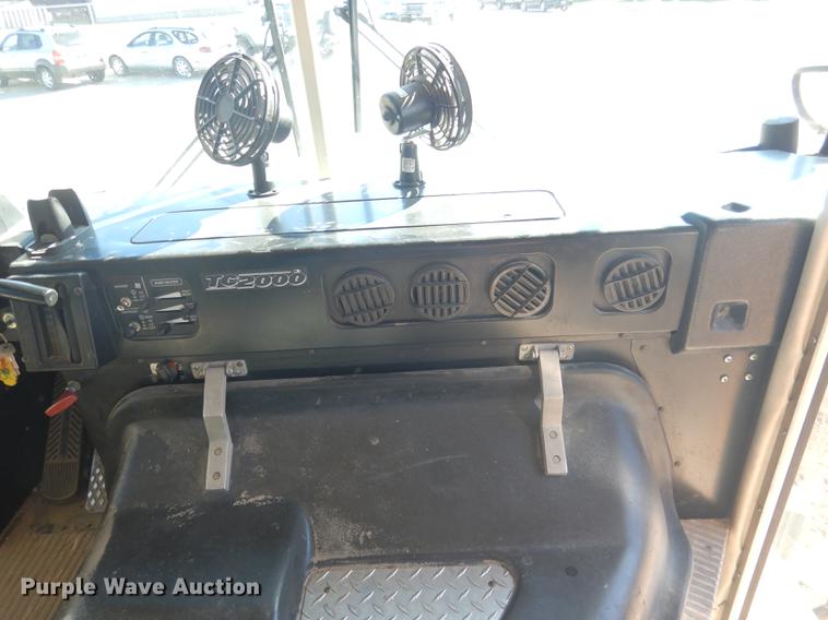 image for item DB8518 1996 Blue Bird TC2000 school bus