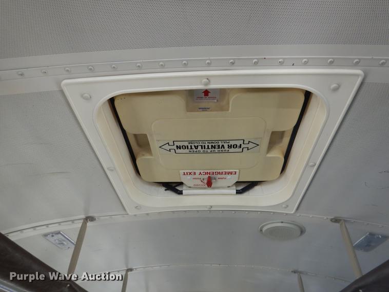 image for item DB8518 1996 Blue Bird TC2000 school bus