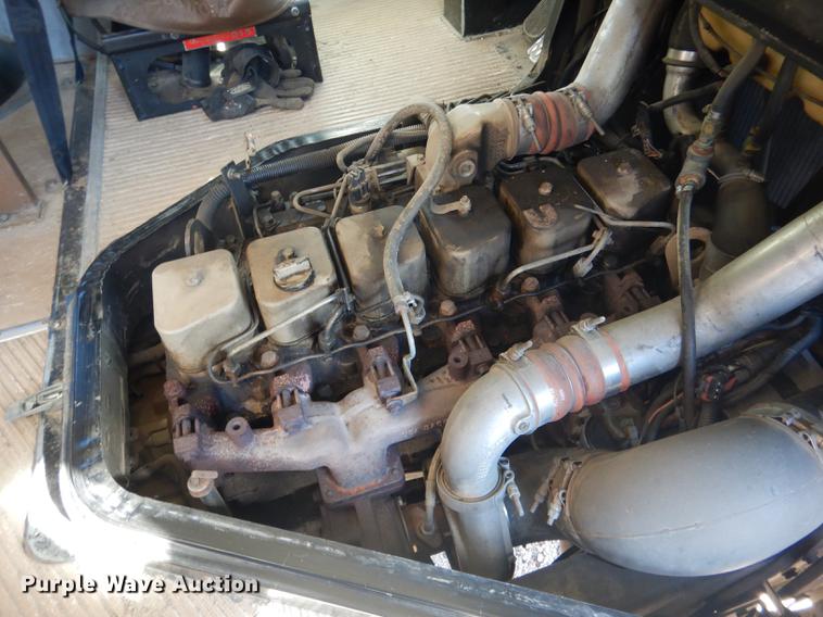 image for item DB8518 1996 Blue Bird TC2000 school bus