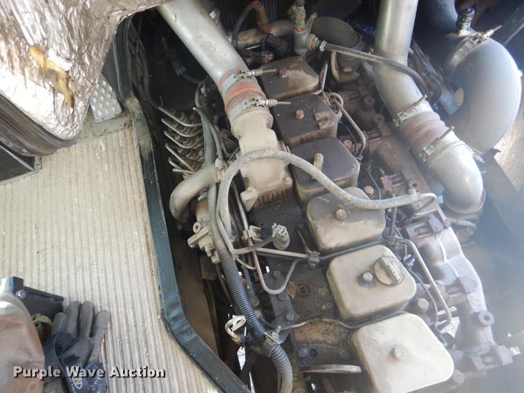 image for item DB8518 1996 Blue Bird TC2000 school bus