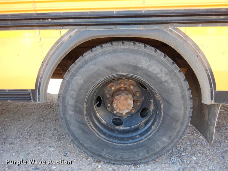 image for item DB8518 1996 Blue Bird TC2000 school bus