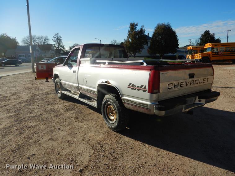 image for item DB8519 1988 Chevrolet 2500 pickup truck
