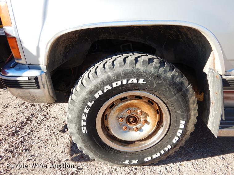 image for item DB8519 1988 Chevrolet 2500 pickup truck