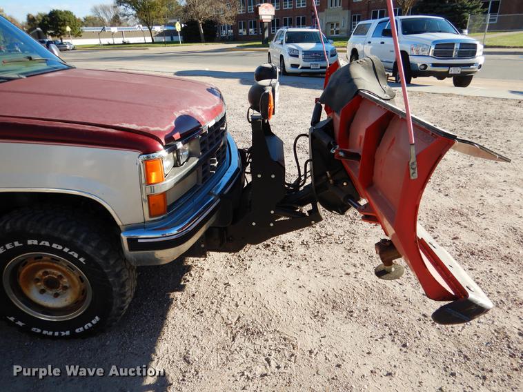 image for item DB8519 1988 Chevrolet 2500 pickup truck