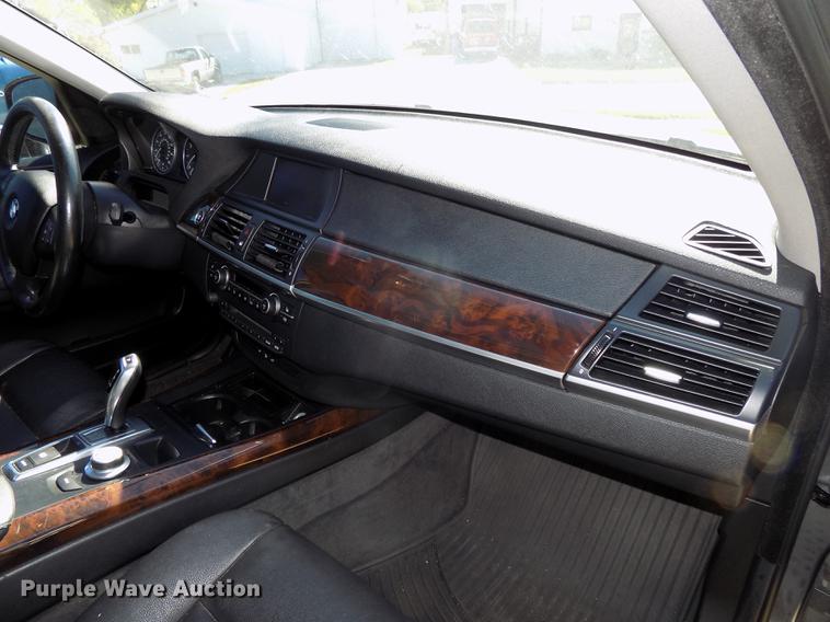 image for item DB8534 2008 BMW X5 4.8I SUV