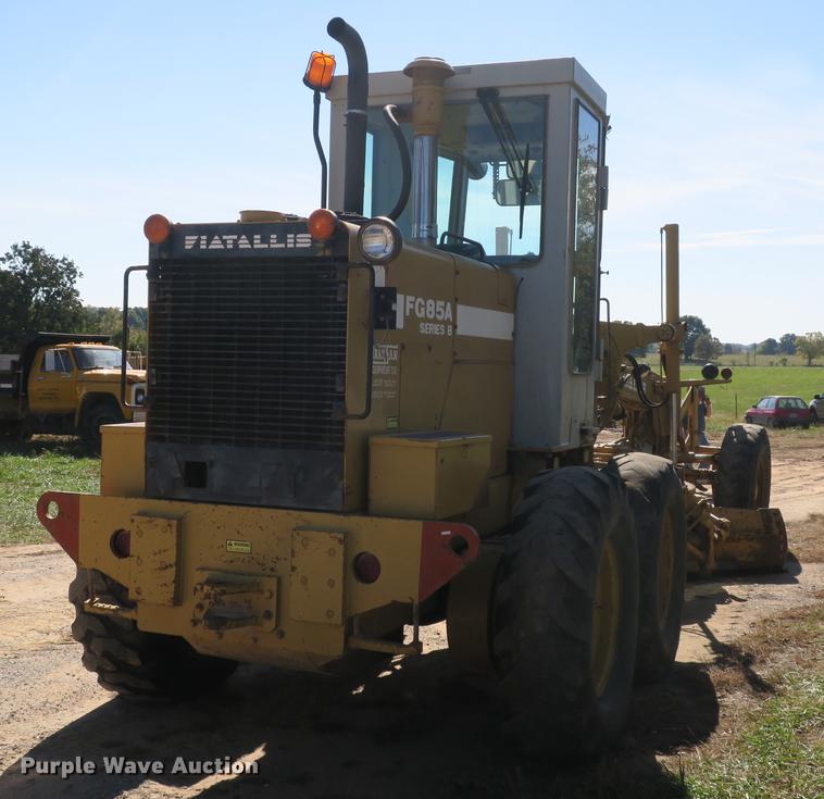image for item DB8955 1995 Fiat-Allis FG85A Series B motor grader