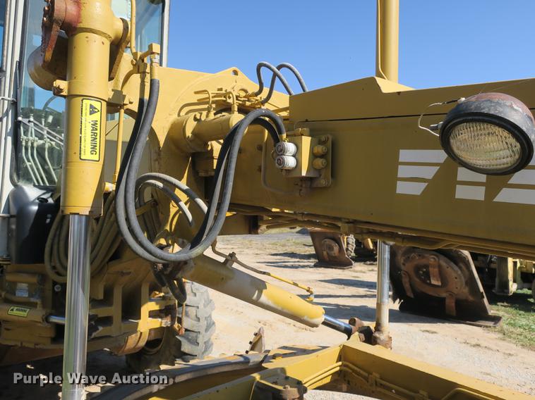 image for item DB8955 1995 Fiat-Allis FG85A Series B motor grader