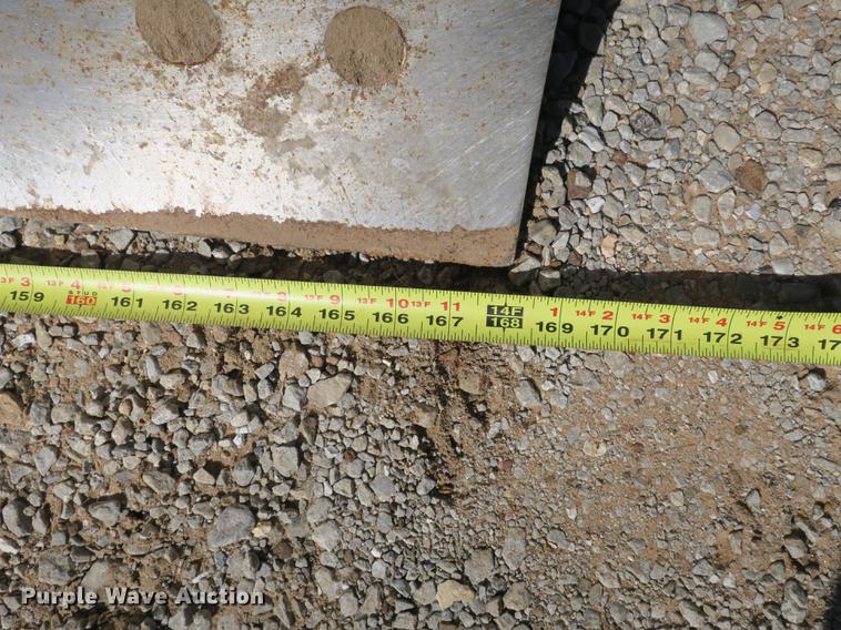 image for item DB8955 1995 Fiat-Allis FG85A Series B motor grader