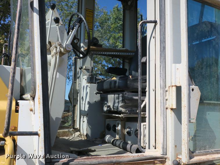 image for item DB8955 1995 Fiat-Allis FG85A Series B motor grader