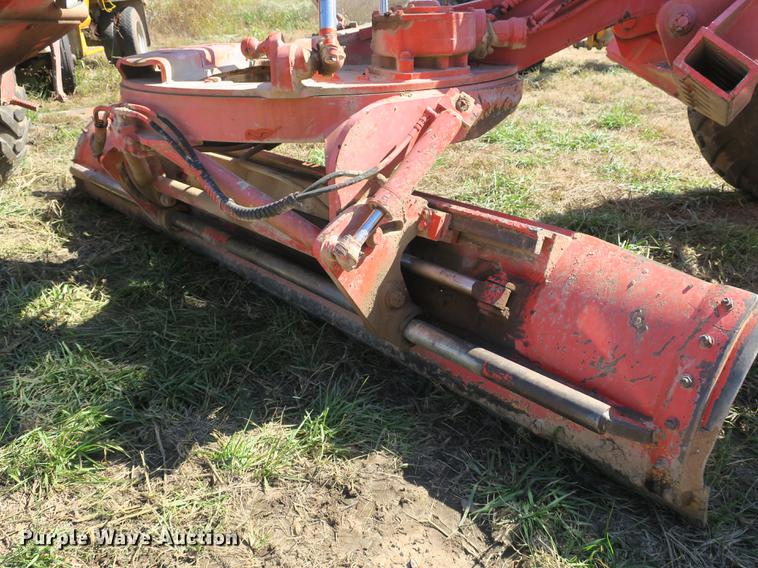 image for item DB8957 1994 Galion 830 motor grader