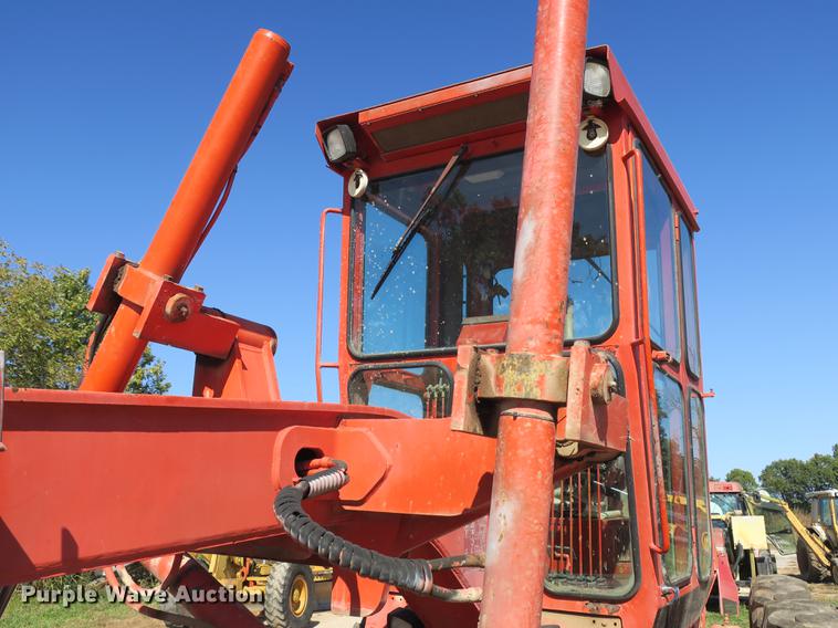 image for item DB8957 1994 Galion 830 motor grader