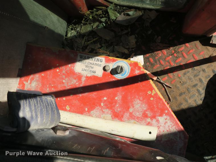 image for item DB8957 1994 Galion 830 motor grader