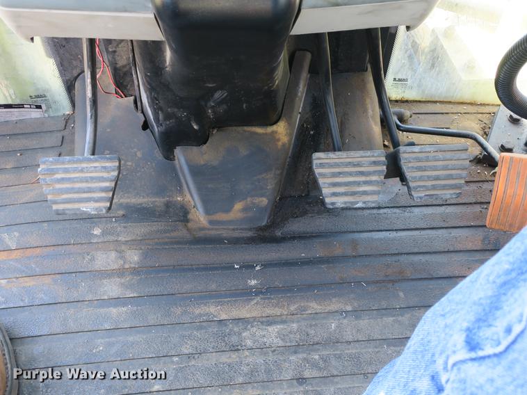 image for item DB8958 1998 Case IH CX90 tractor