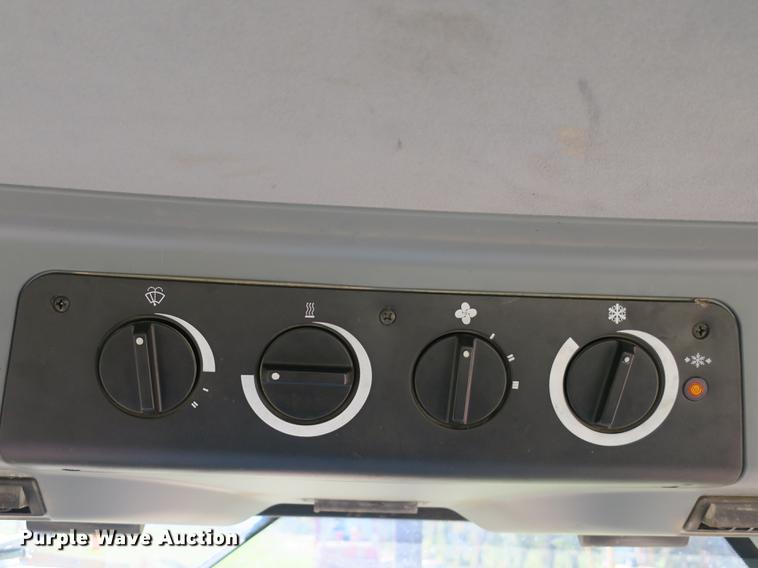 image for item DB8958 1998 Case IH CX90 tractor