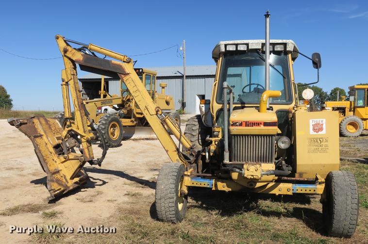 image for item DB8959 Ford 6610 tractor