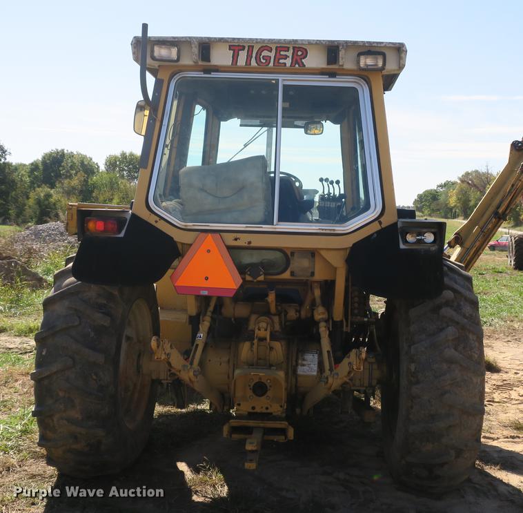 image for item DB8959 Ford 6610 tractor