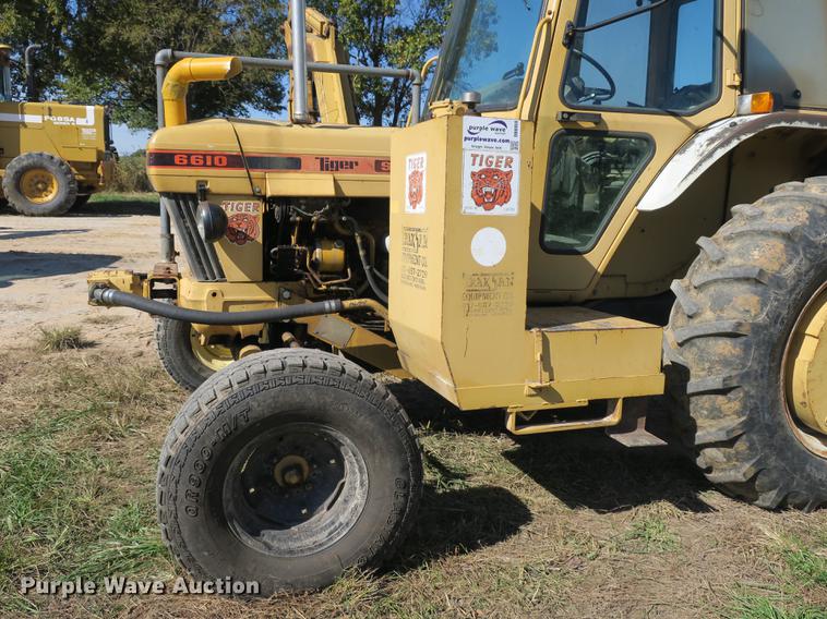 image for item DB8959 Ford 6610 tractor