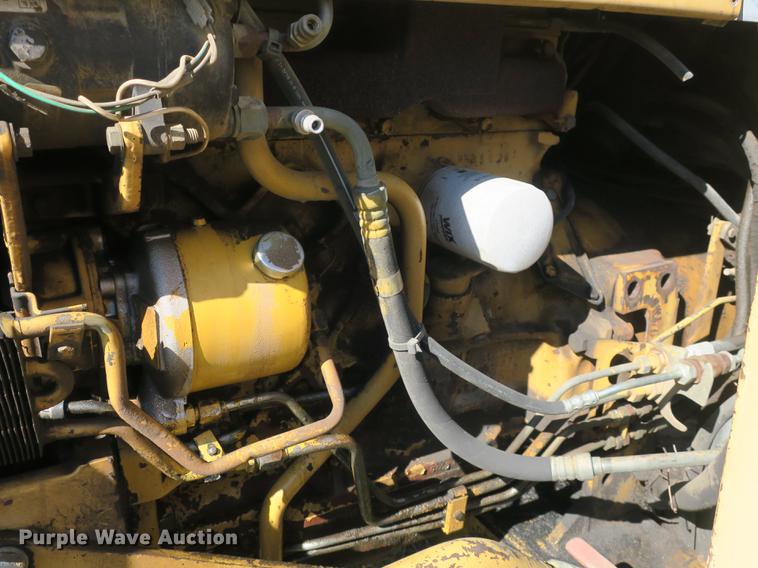 image for item DB8959 Ford 6610 tractor