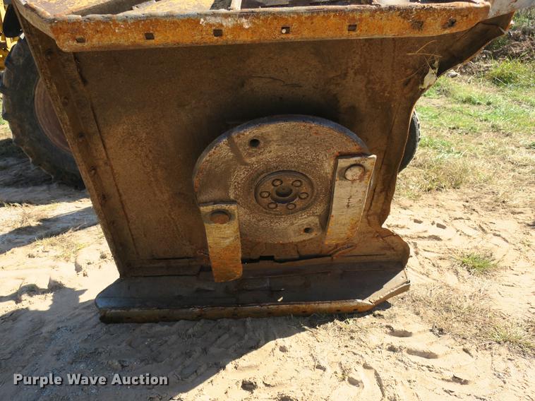 image for item DB8959 Ford 6610 tractor