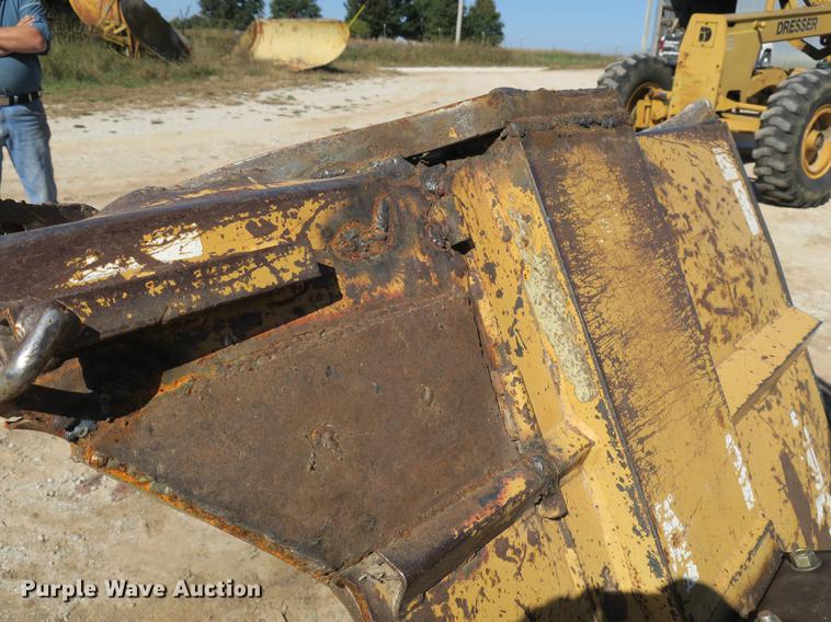 image for item DB8959 Ford 6610 tractor