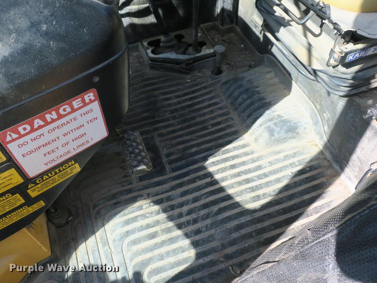 image for item DB8959 Ford 6610 tractor