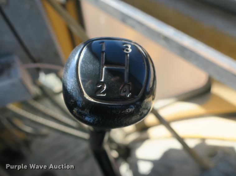 image for item DB8959 Ford 6610 tractor